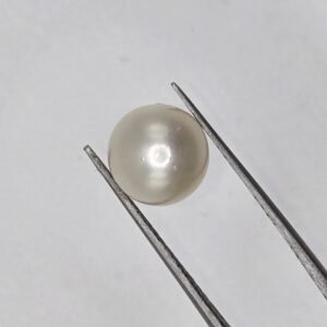 3.82 CTS Natural Pearl Natural from South Sea Pearl